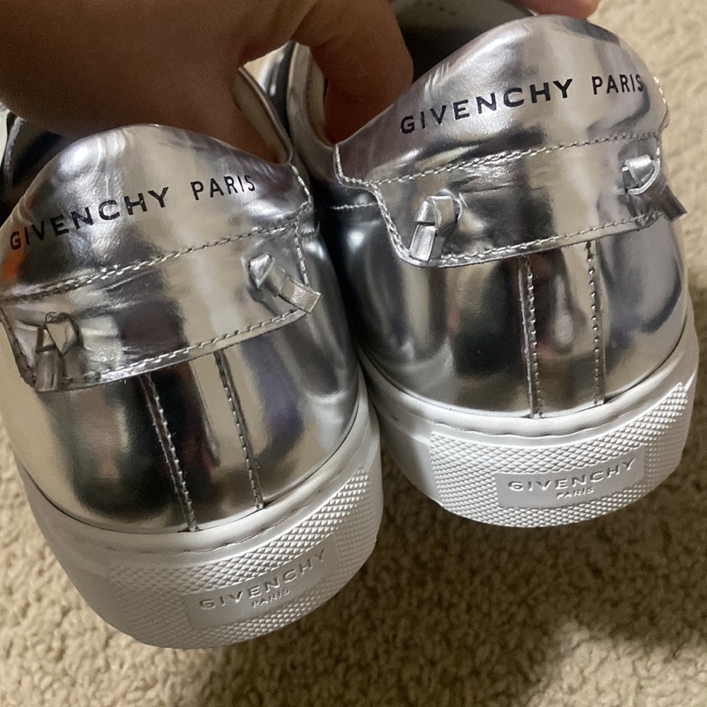 Givenchy Urban Street Logo Band Sneaker - Picture 4 of 4